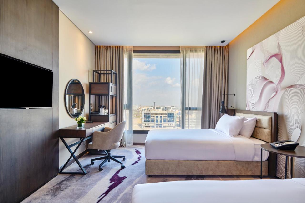 Crowne Plaza - West Cairo Arkan By Ihg 6th of October City Esterno foto Deluxe Room