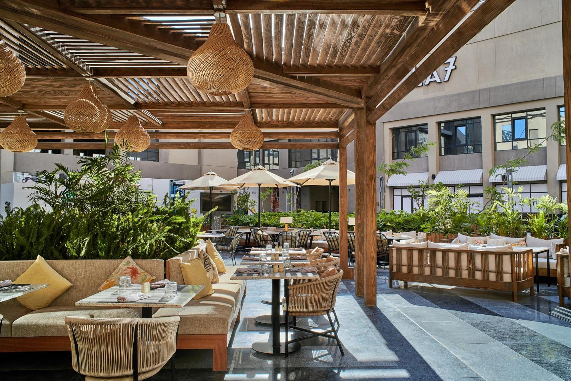 Crowne Plaza - West Cairo Arkan By Ihg 6th of October City Esterno foto The Terrace